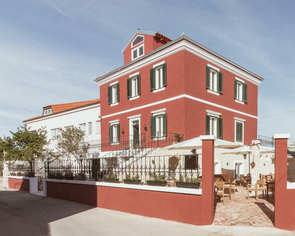 Bed&Breakfast Murterski Dvori Exterior photo